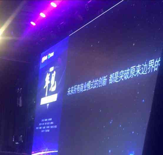 探秘全息宙：揭秘跨越维度的文化奥秘