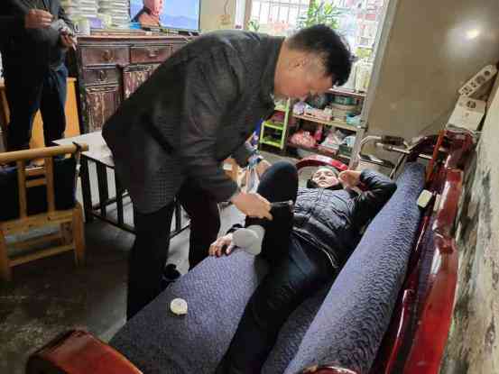 工伤后遗症认定流程与赔偿标准详解