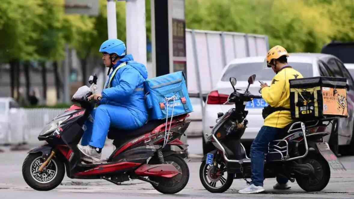 如何认定工伤：上班途中、腰椎间盘突出、出差、外卖骑手受伤条件与处理