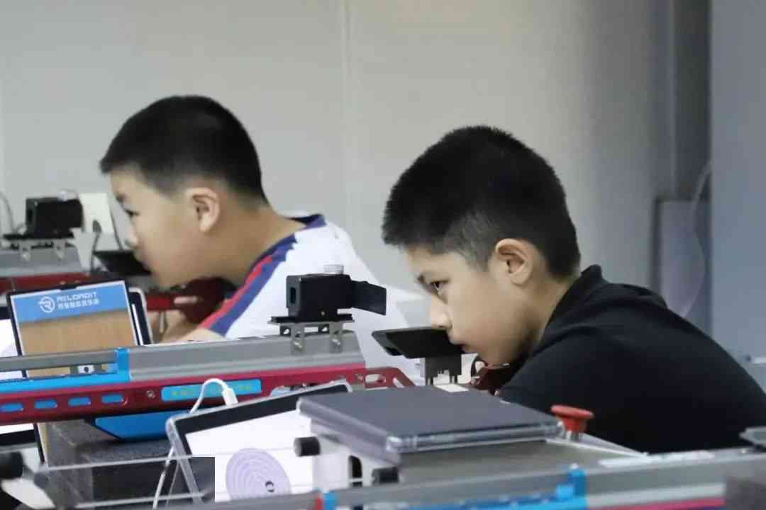 寒假全方位提升特训班：涵学科辅导、技能培养、兴趣发展