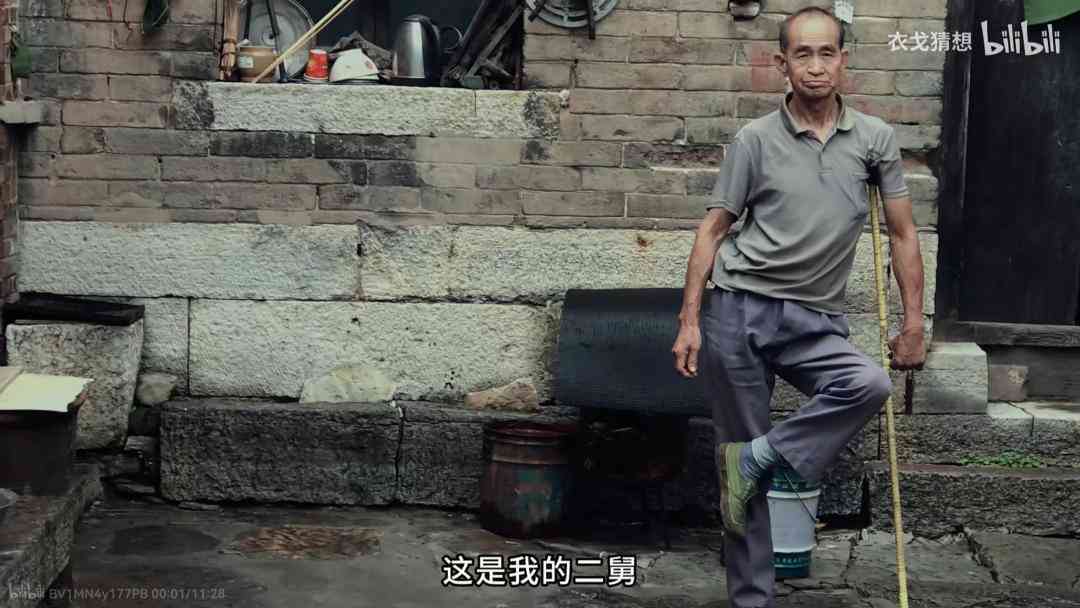 深入解析编程与AI文案的差异：全面覆关键区别与用户关注点
