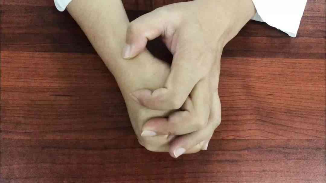 手干活扭伤了怎么办：手腕扭伤筋痛如何快速恢复？