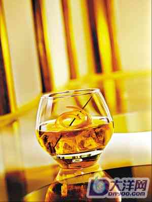 鸡尾酒文案高级感AI 鸡尾酒文案高级感AI