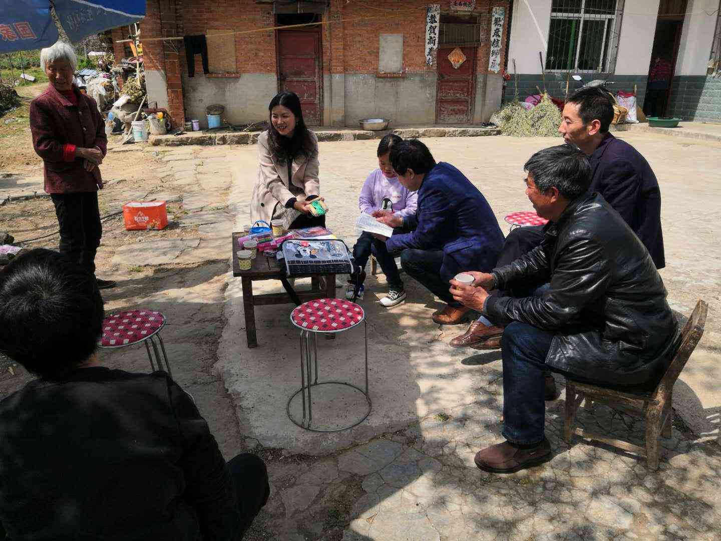 钉钉怎么AI写作业的：钉钉上如何完成并提交作业教程