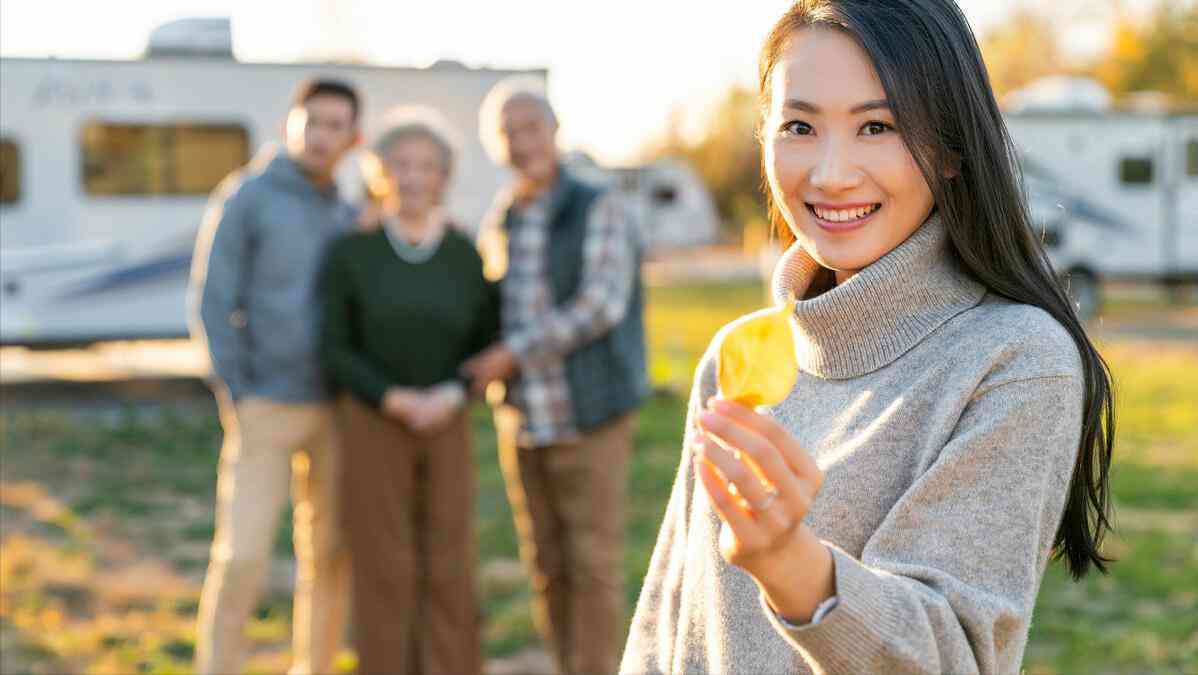 打工受伤怎么要求赔偿：涉及私人老板、退休人员及赔偿时间规定
