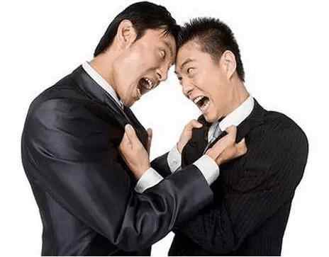 职场冲突：打架行为能否被认定为工伤？