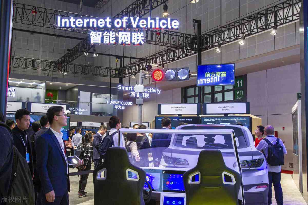 普通的文章：命名、通讯使用、发表平台、相关成语及内容构成