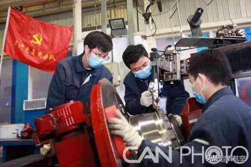 承揽关系法律责任：主体、类型及责任解析