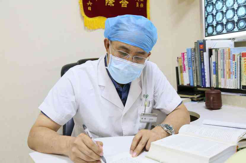 医者仁心，爱意绵长：医学界浪漫情话集锦