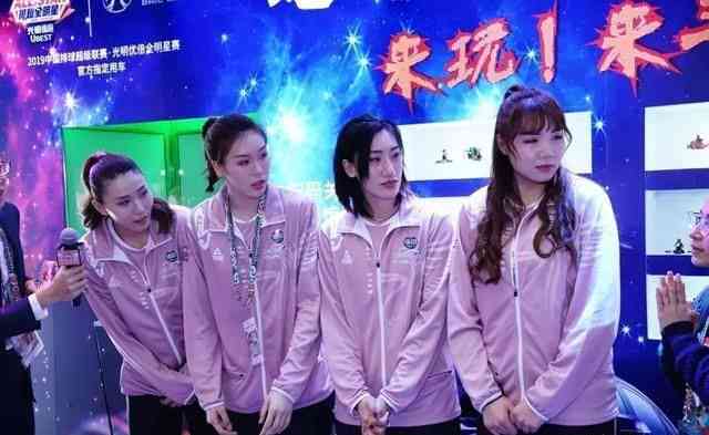 星光闪耀：星星酒店明星综艺宴