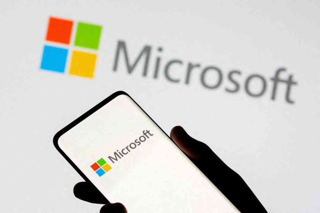全面解读AI领域最新动态：从OpenAI搜索技术到行业巨头竞争格局