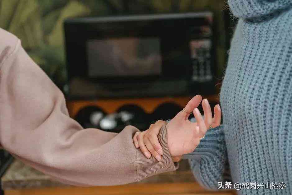 如何恰当处理误拿他人物品并道歉：全面指南与实用建议