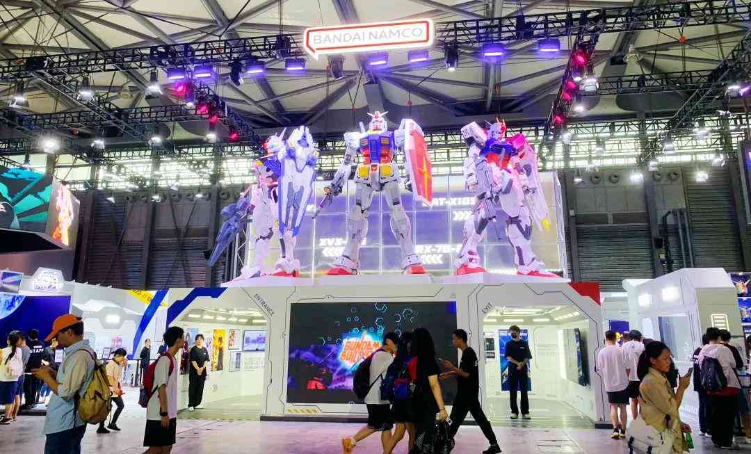 智能AI赋能：信息技术革新与融合前沿探索