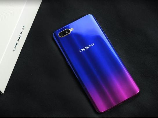 用AI怎么制作手机界面效果与实现方法