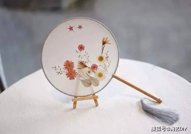 古韵簪花艺术：手作教程与创意设计指南
