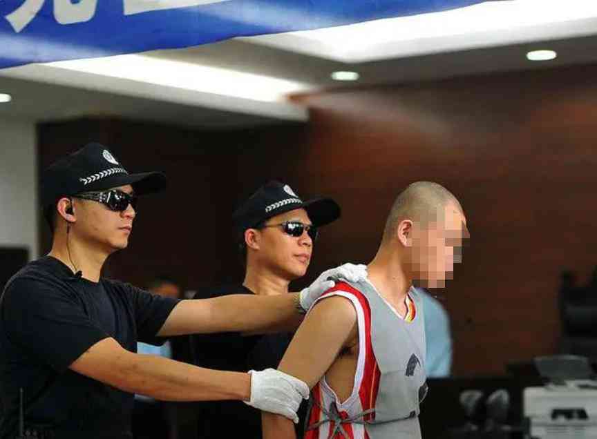 工伤认定：操作失误导致的伤害如何申请赔偿及赔偿标准