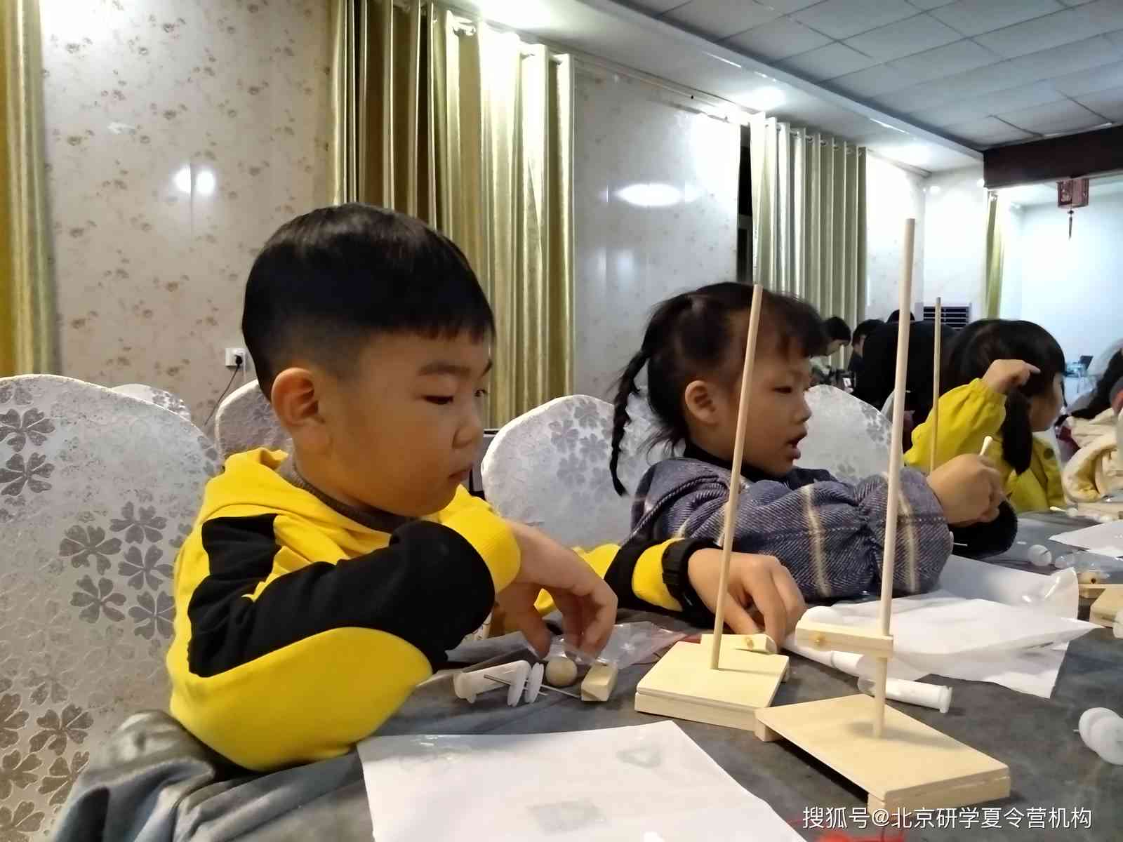 打造孩子研学之旅：幼儿园精彩瞬间，家长朋友圈这样晒出独特体验