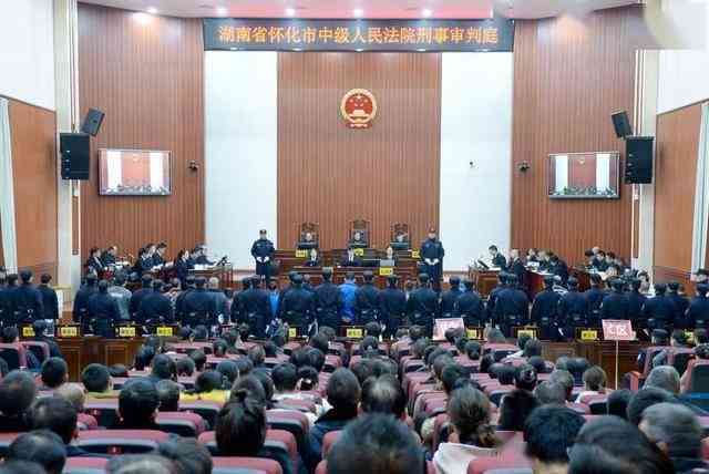 操场埋尸案死者认定工伤，受害者家属申请工伤赔偿