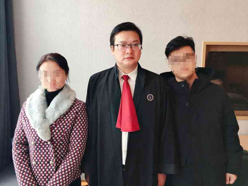 操场埋尸案受害者：工伤认定尘埃落定