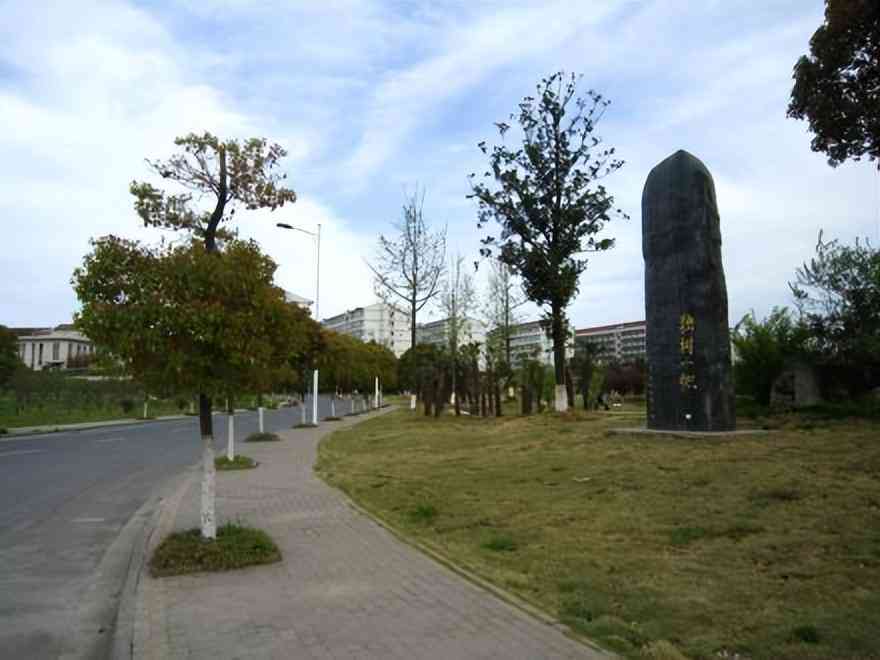 基于AI技术的社科类文献高效检索报告撰写指南