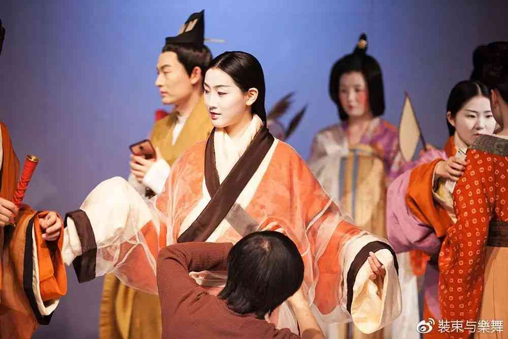 探索古装汉服之美：历文化解读与流行趋势一览