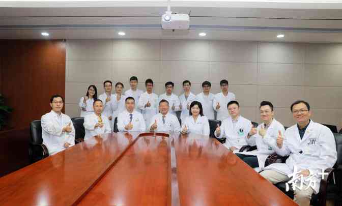 '运用AI技术高效撰写论文全文：掌握关键步骤与技巧'