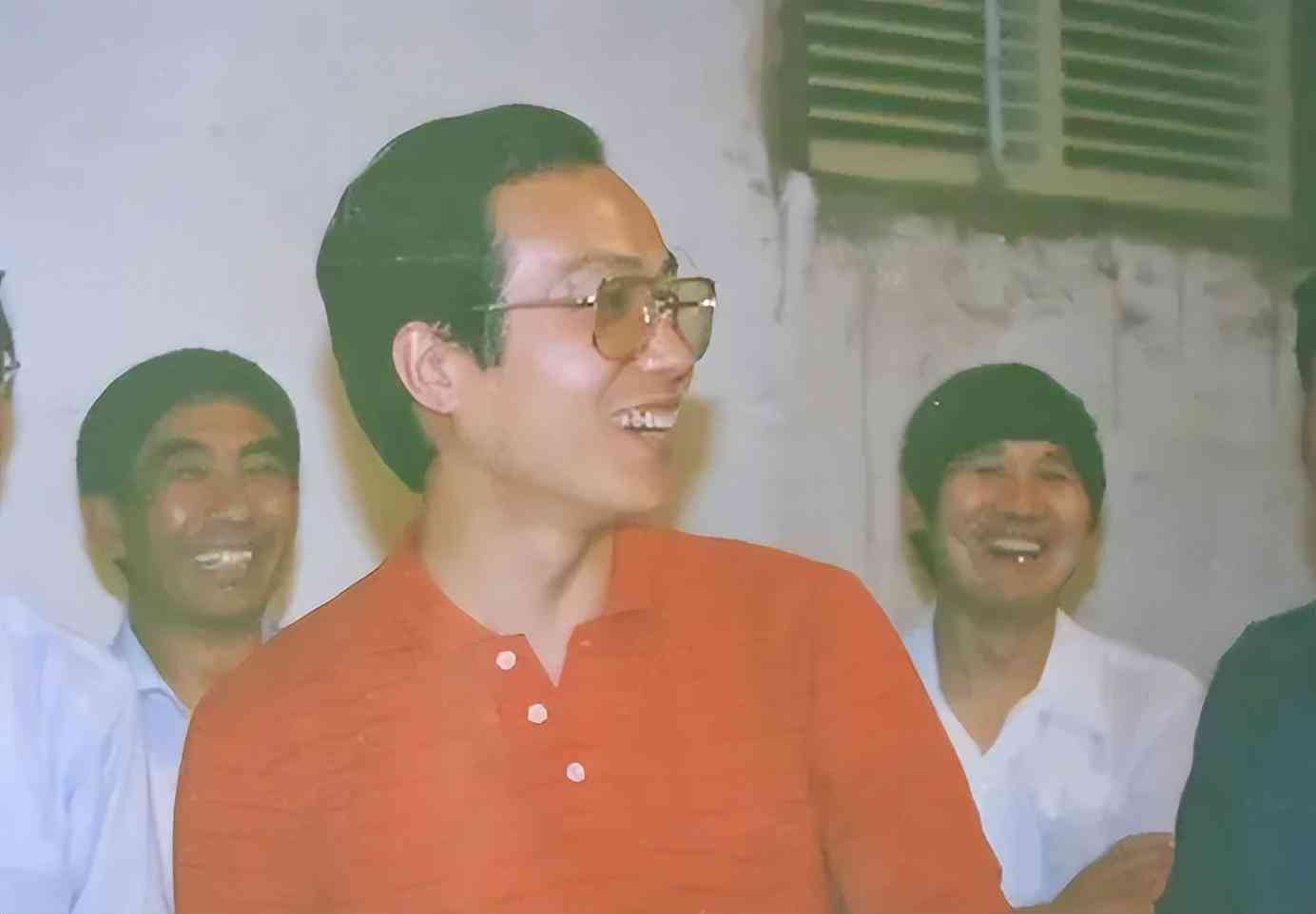 晕厥算工伤吗：如何赔偿及晕倒摔伤工伤鉴定与赔偿标准
