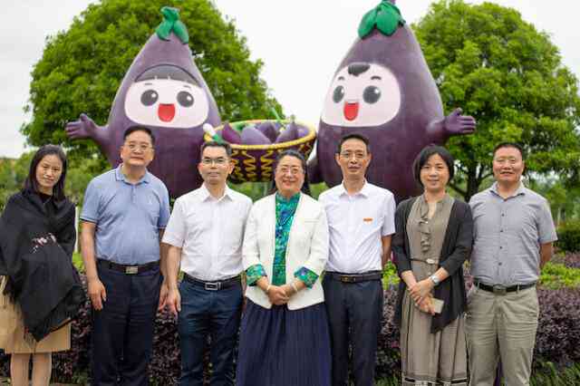 妙笔智能写作平台：官网介绍、用户评价、与智能写作机器人一览