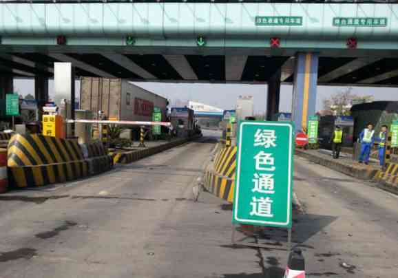 如何准确判断个人是否有工作单位：涵界定标准与相关因素解析