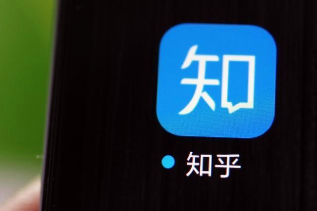 知乎AI辅助创作能赚钱吗？安全性与辅助工具真实性解析