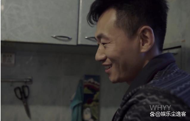 《陈浩南AI换脸：幽默风趣的智能变身文案大     》