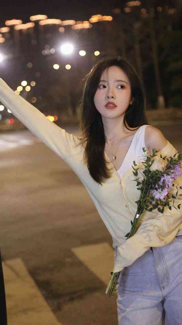 真人壁纸高质量女生气大全好看