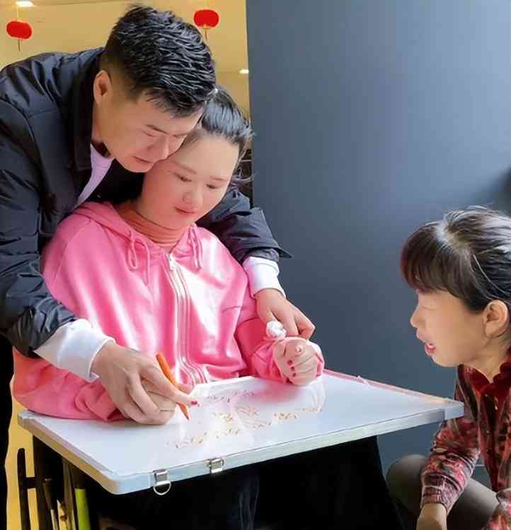 '脑出血导致的植物人状态：生存期限与生活质量探讨'
