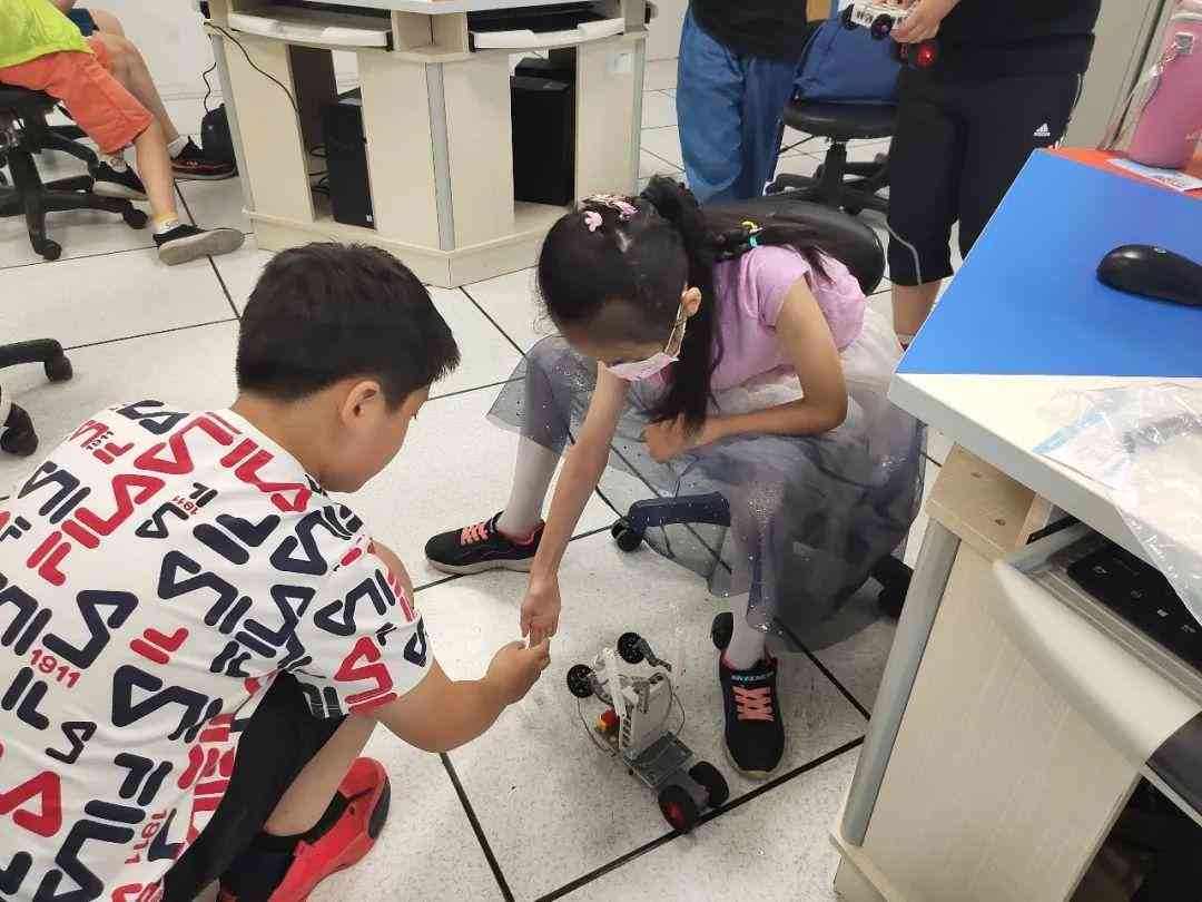 全面解析：应对AI挑战与问题的策略及四级写作高分技巧