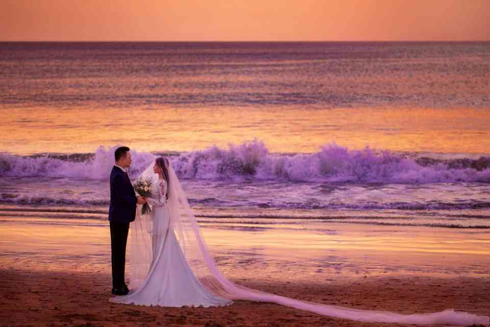 小红书婚纱软文：分享最美婚纱照文案与小红书婚纱照发布指南