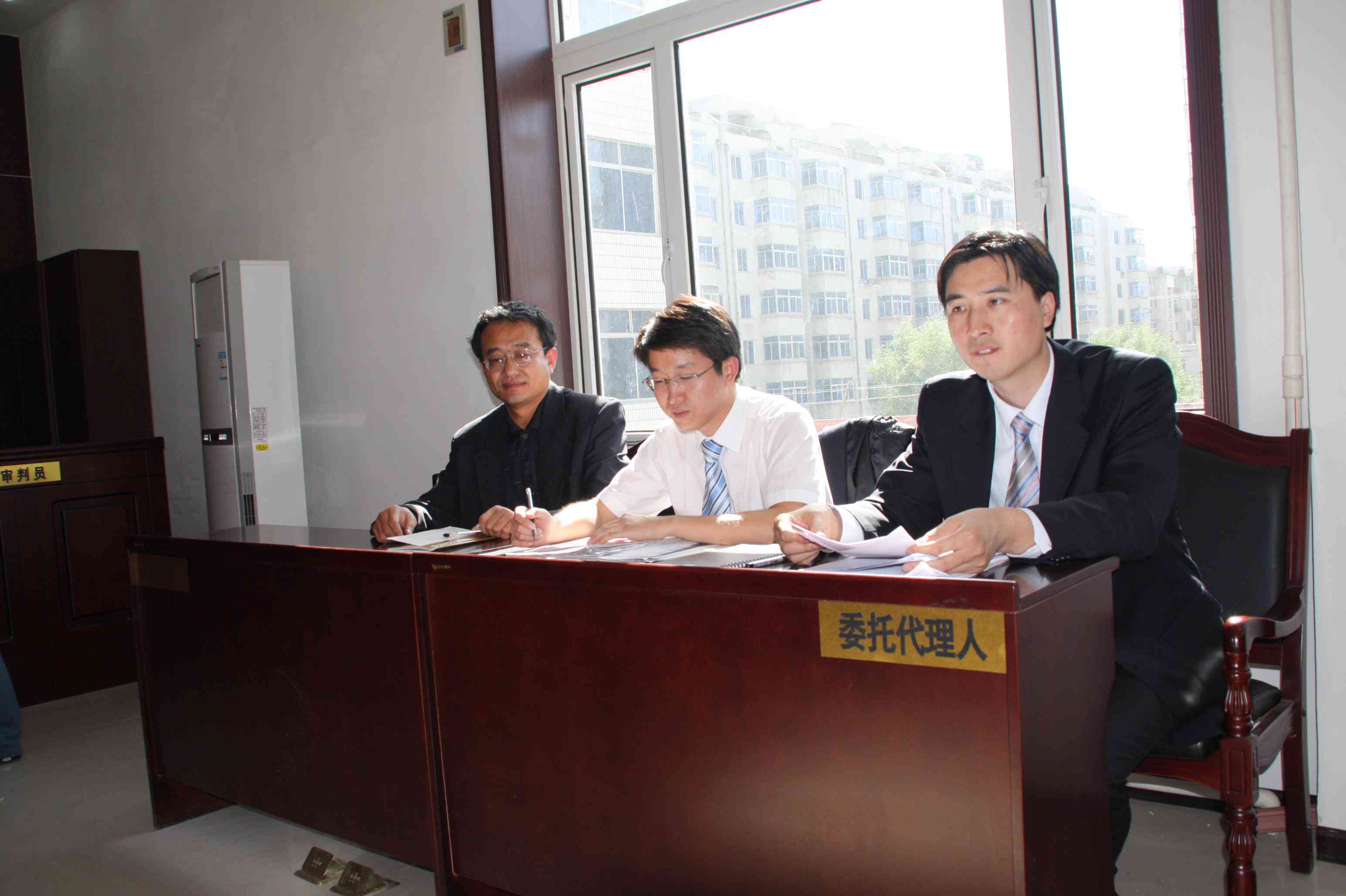 殴打他人引发的伤害是否属于工伤：工伤认定的法律依据与案例分析