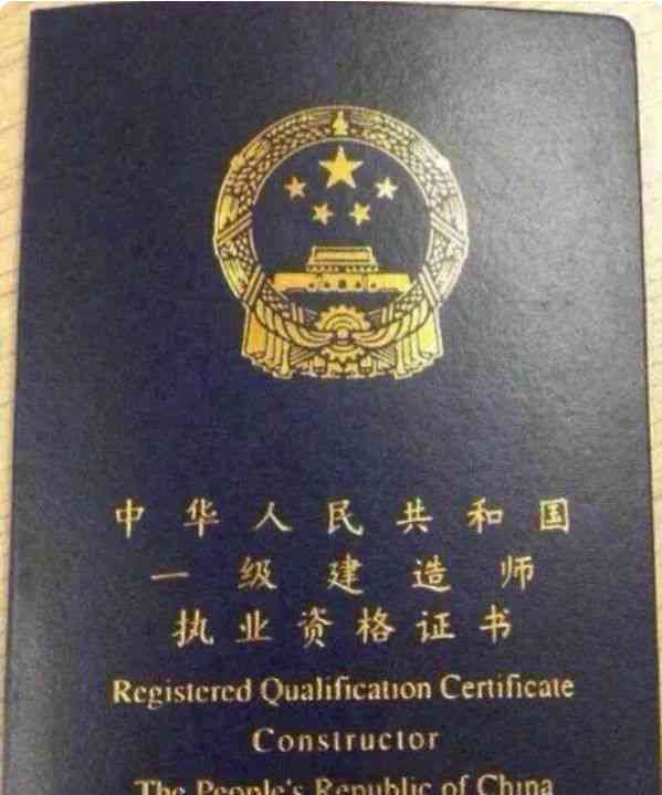 业一年后就业，如何界定应届生身份及对应政策解读