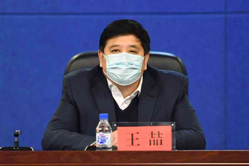 工伤     指南：农民工遭遇工伤后的应对策略