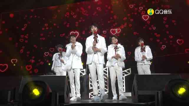 tf家族三代歌曲恋爱吧姐姐：、演唱姐姐恋爱吧及三代完整歌词