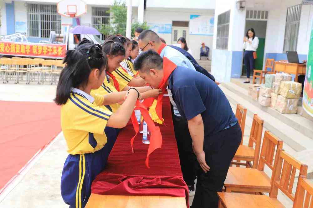 筑梦校园：我们的爱校心声与文化传承