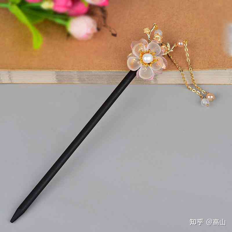 探讨簪子的起源、文化意义与制作工艺：全面解读簪子的故事与用途