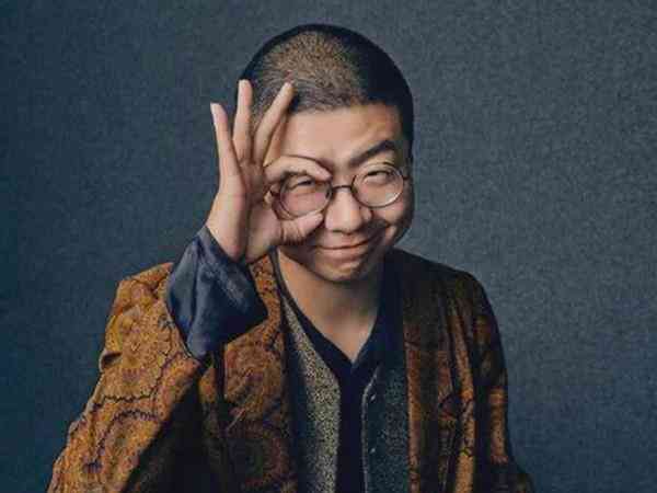 职场ai搞笑子文案：汇总职场幽默语录短句大全及写作技巧