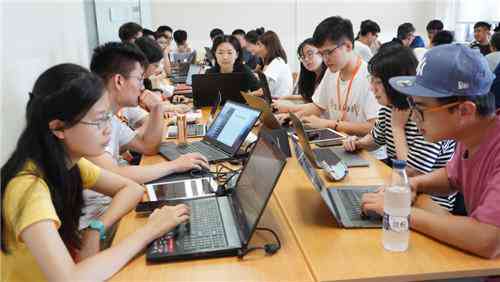 AI辅助修改实验报告的可行性与实践：探讨优化实验报告写作的多种方法