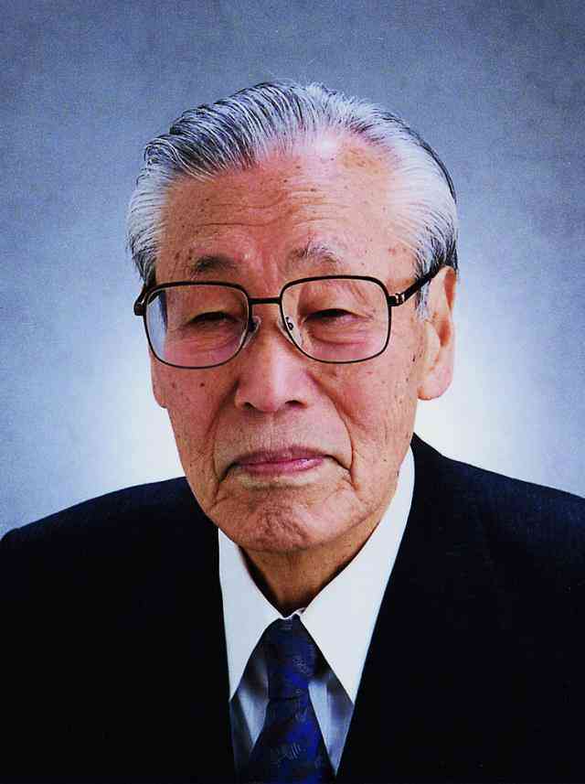 探索打造个性化AI写作助手：主流工具与技巧一览