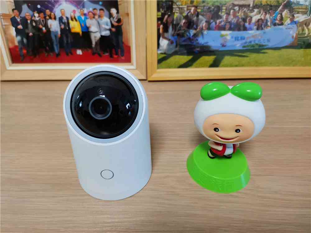 AI产品全景解析：覆从技术应用到市场趋势的全方位指南