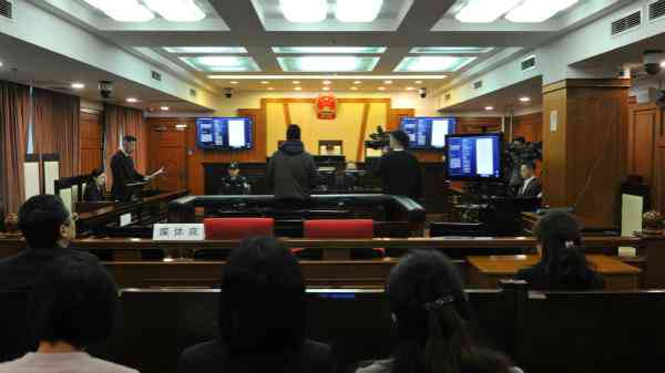 如何利用人工智能辅助撰写作文：全面指南与实用技巧解析