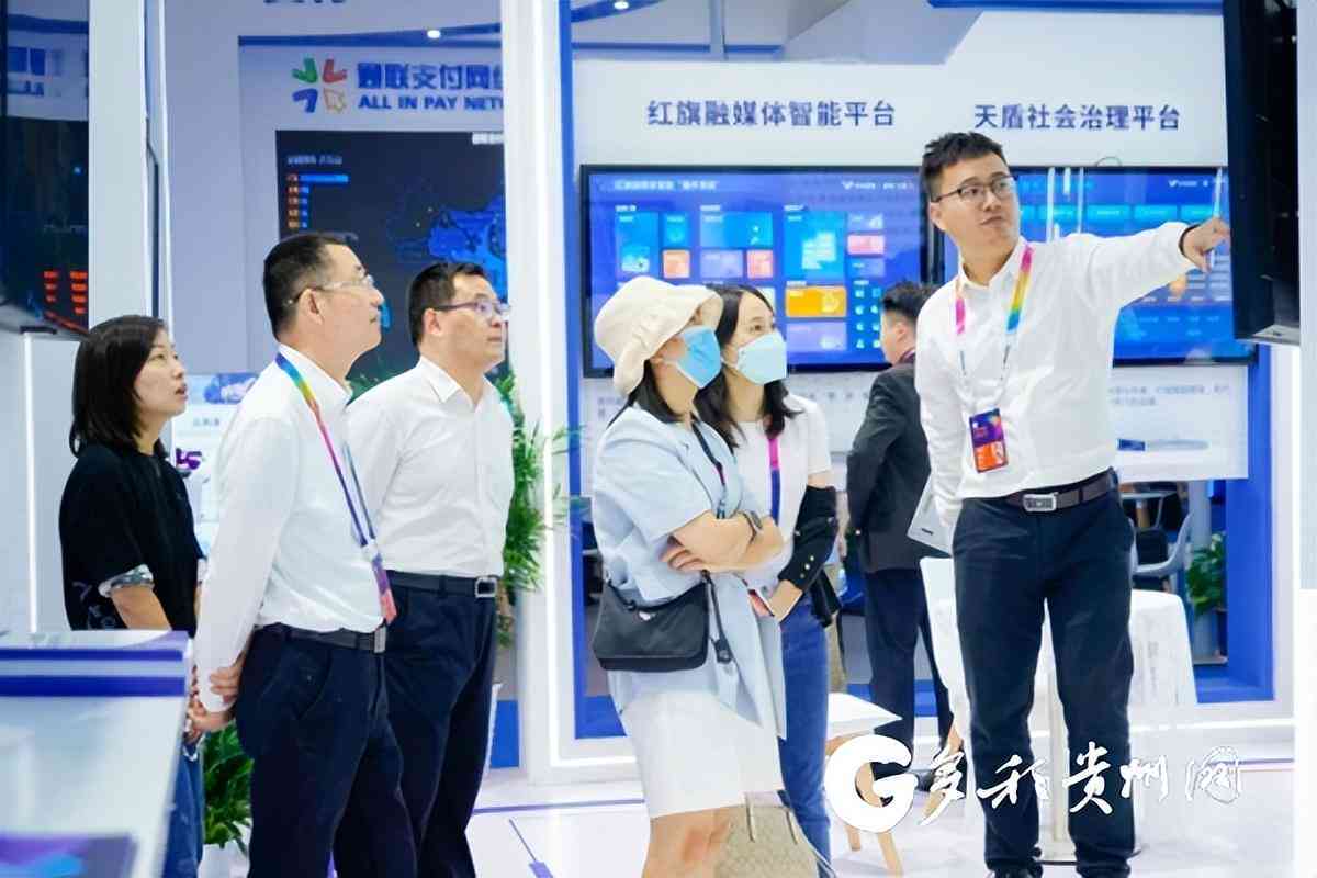 AI创意数字生成：全方位解决创意设计、内容创作与数据分析需求