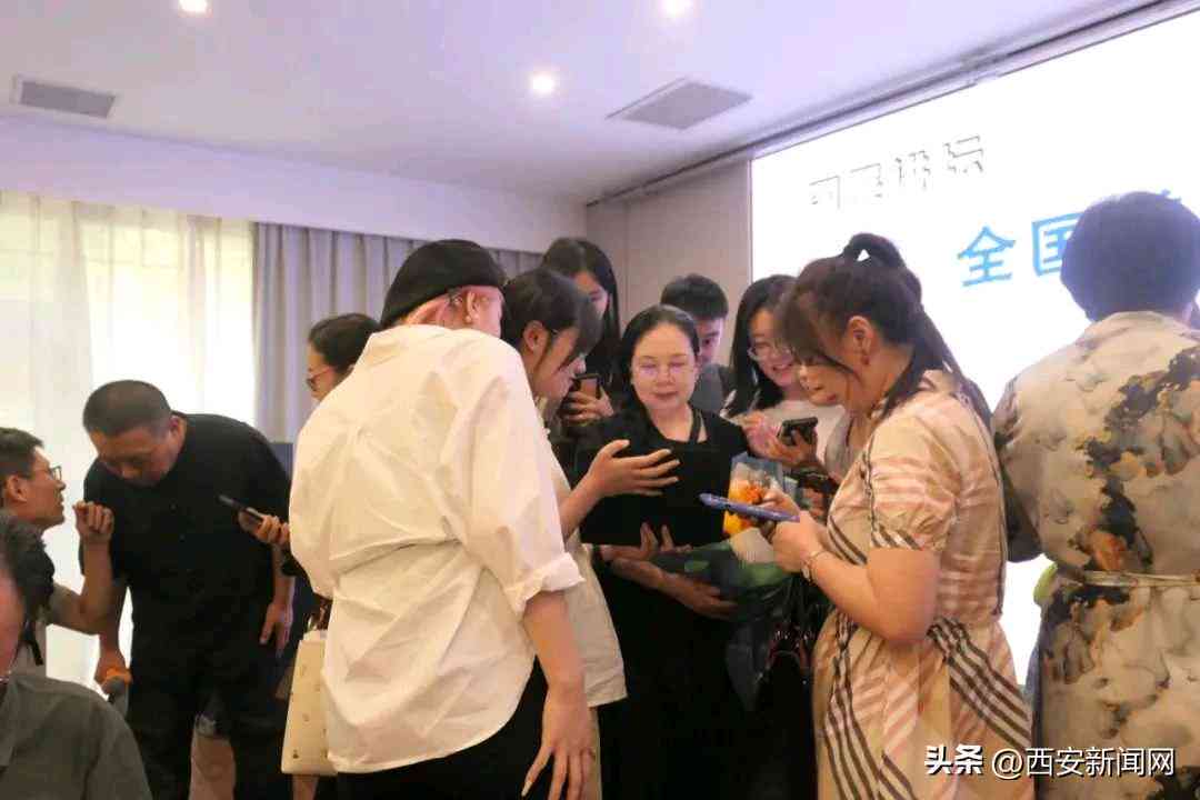 ai创作国展作品用的什么软件好：兼具实用性与美观性