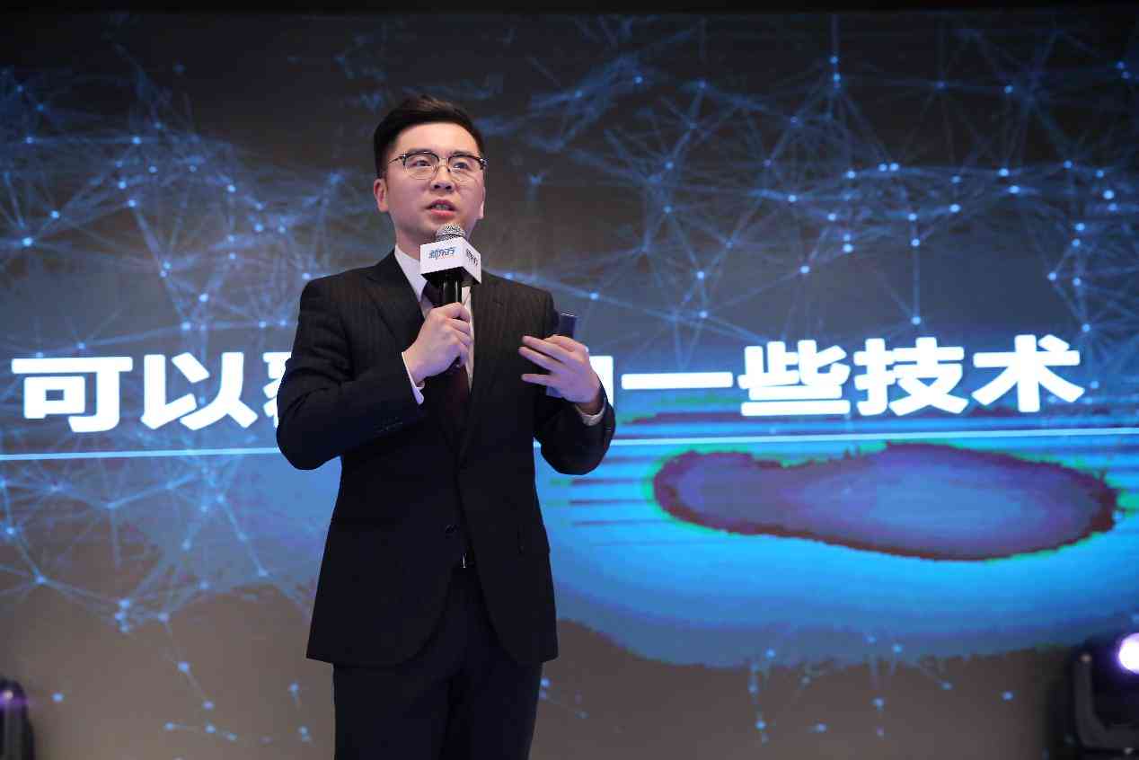揭秘AI写作：深度解析五大底层逻辑类型及其实际应用