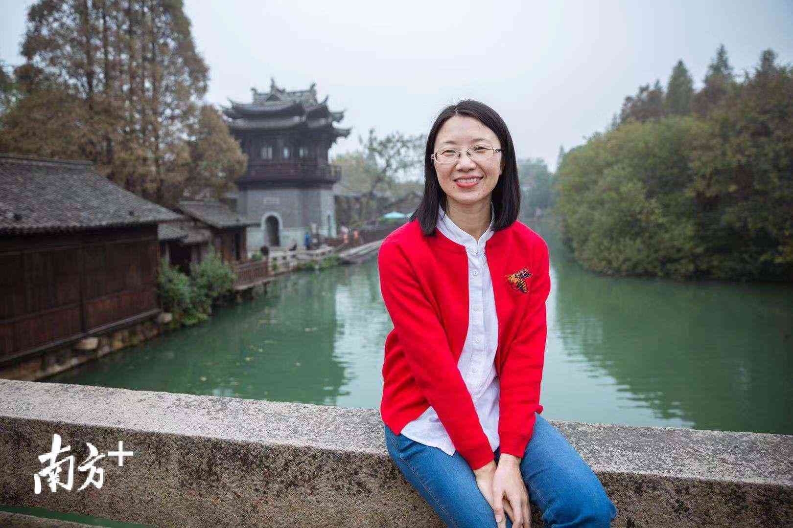 全新体验！光忆AI文案内测版：一键解决多场景写作需求与优化搜索问题